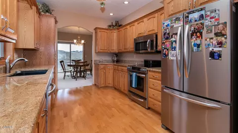 1918 Mesquite Loop, Bismarck, ND 58503 photo 5