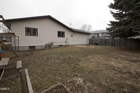 2008 Harmon Ave, Bismarck, ND 58501 photo 26