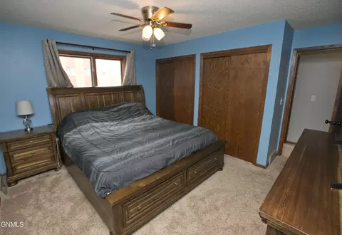 2008 Harmon Ave, Bismarck, ND 58501 photo 6