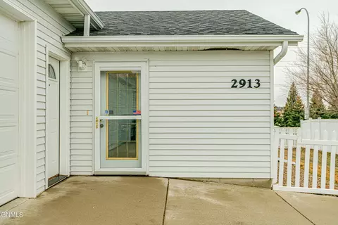2913 Colorado Dr E, Bismarck, ND 58503 photo 40