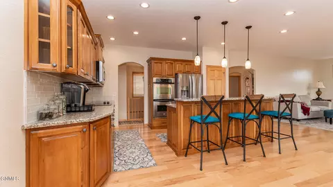 4701 Boulder Ridge Rd, Bismarck, ND 58503 photo 3