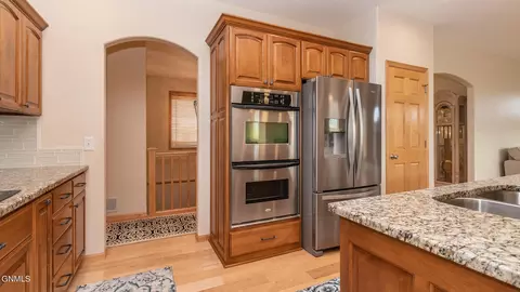 4701 Boulder Ridge Rd, Bismarck, ND 58503 photo 7