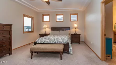 4701 Boulder Ridge Rd, Bismarck, ND 58503 photo 22