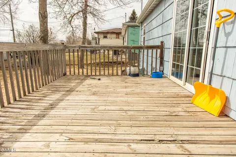 403 11th St NW, Mandan, ND 58554 photo 27