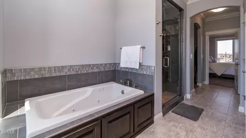 5709 Crested Butte Rd, Bismarck, ND 58503 photo 27