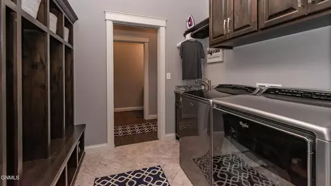 5709 Crested Butte Rd, Bismarck, ND 58503 photo 31