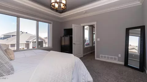 5709 Crested Butte Rd, Bismarck, ND 58503 photo 20