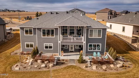 5709 Crested Butte Rd, Bismarck, ND 58503 photo 1