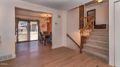 206 Denver Ave, Bismarck, ND 58504 photo 5