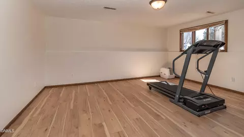 206 Denver Ave, Bismarck, ND 58504 photo 23