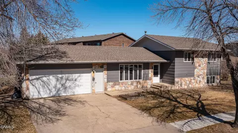 206 Denver Ave, Bismarck, ND 58504 photo 43