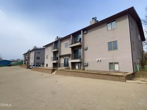 1210 1218 3rd St NE, Mandan, ND 58554 photo 15
