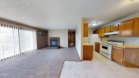 1210 1218 3rd St NE, Mandan, ND 58554 photo 2