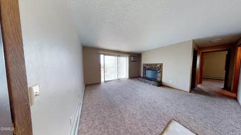 1210 1218 3rd St NE, Mandan, ND 58554 photo 4