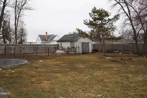 504 5th St, Page, ND 58064 photo 6