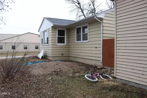 504 5th St, Page, ND 58064 photo 14