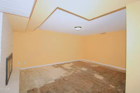 232 Souris Dr, Minot, ND 58701 photo 39