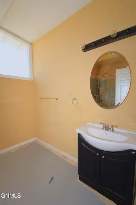 232 Souris Dr, Minot, ND 58701 photo 23