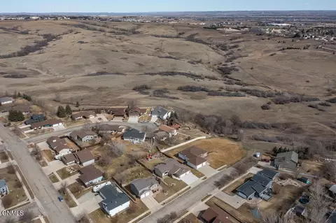 1901 Lincoln Pl NW, Mandan, ND 58554 photo 60