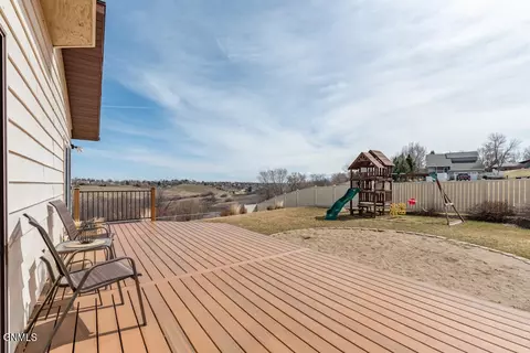 1901 Lincoln Pl NW, Mandan, ND 58554 photo 46