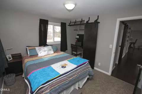 310 Turnpike Ave E, Bismarck, ND 58501 photo 14