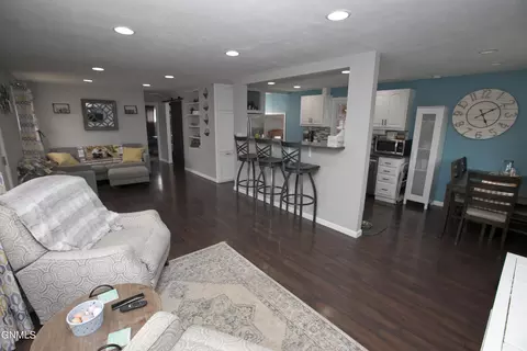 310 Turnpike Ave E, Bismarck, ND 58501 photo 5