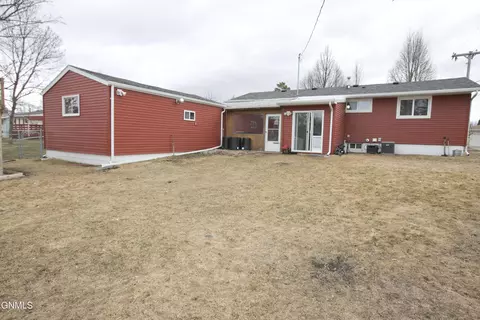 310 Turnpike Ave E, Bismarck, ND 58501 photo 41