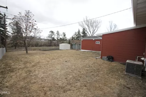 310 Turnpike Ave E, Bismarck, ND 58501 photo 37