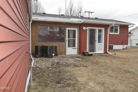 310 Turnpike Ave E, Bismarck, ND 58501 photo 42