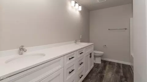 738 Compass Loop, Bismarck, ND 58504 photo 25