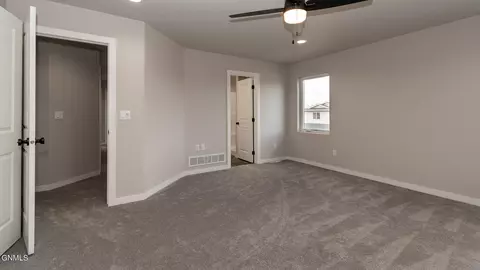 738 Compass Loop, Bismarck, ND 58504 photo 15