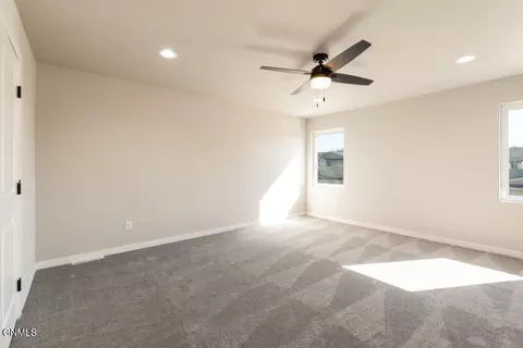 804 Compass Loop, Bismarck, ND 58504 photo 11