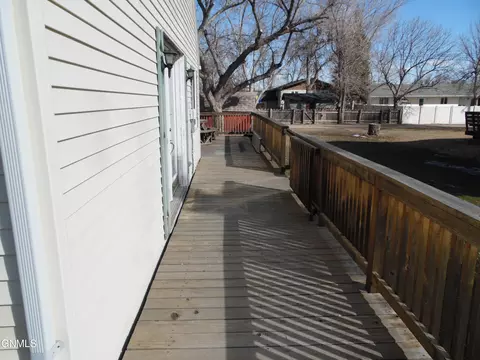 2024 3rd Ave E, Williston, ND 58801 photo 5