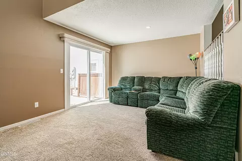 2876 Warwick Loop, Bismarck, ND 58504 photo 12