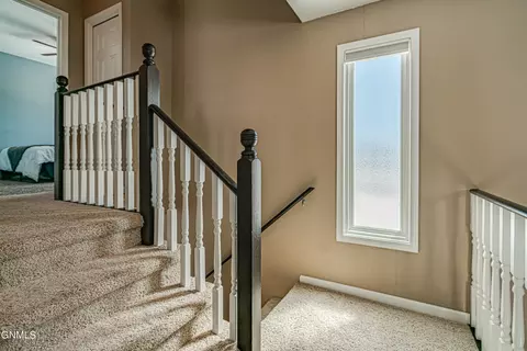 2876 Warwick Loop, Bismarck, ND 58504 photo 38