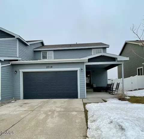 2719 23rd St W, Williston, ND 58801 photo 1