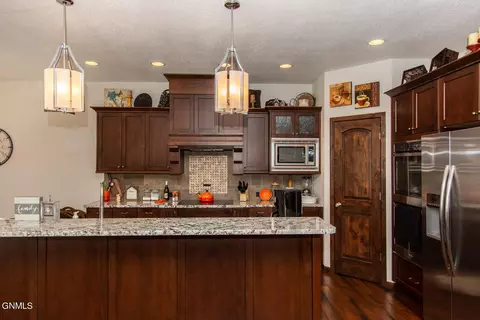 4117 Ranch Loop, Bismarck, ND 58503 photo 10