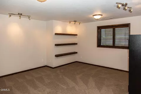 4117 Ranch Loop, Bismarck, ND 58503 photo 38