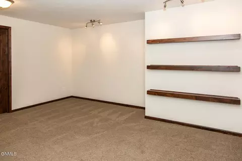 4117 Ranch Loop, Bismarck, ND 58503 photo 39