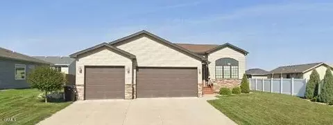 1012 Canada Ave, Bismarck, ND 58503 photo 21