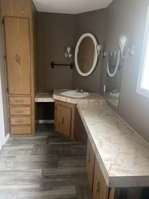 4235 Claridge Loop, Bismarck, ND 58503 photo 12