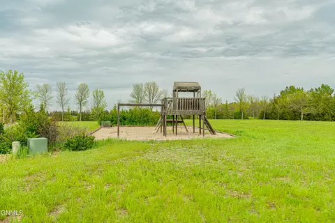 3003 84th Ave NE, Bismarck, ND 58503 photo 143