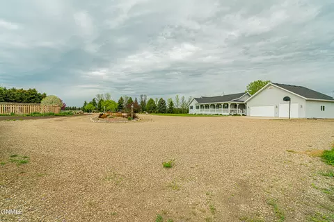 3003 84th Ave NE, Bismarck, ND 58503 photo 135