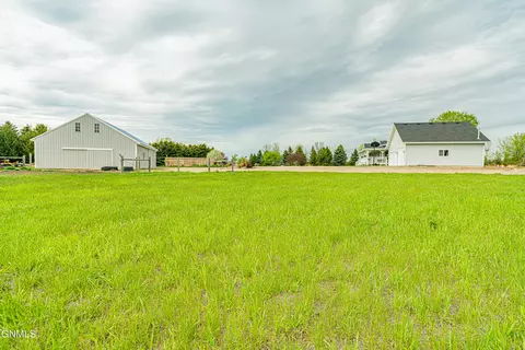 3003 84th Ave NE, Bismarck, ND 58503 photo 141