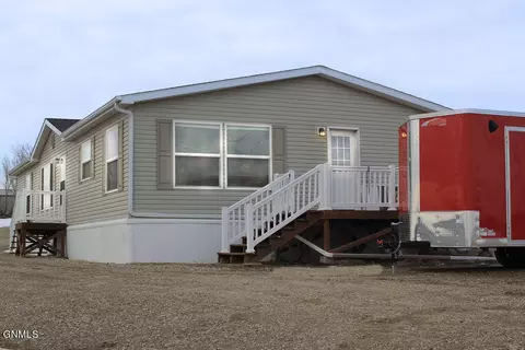 14270 Painted Woods Dr, Williston, ND 58801 photo 6