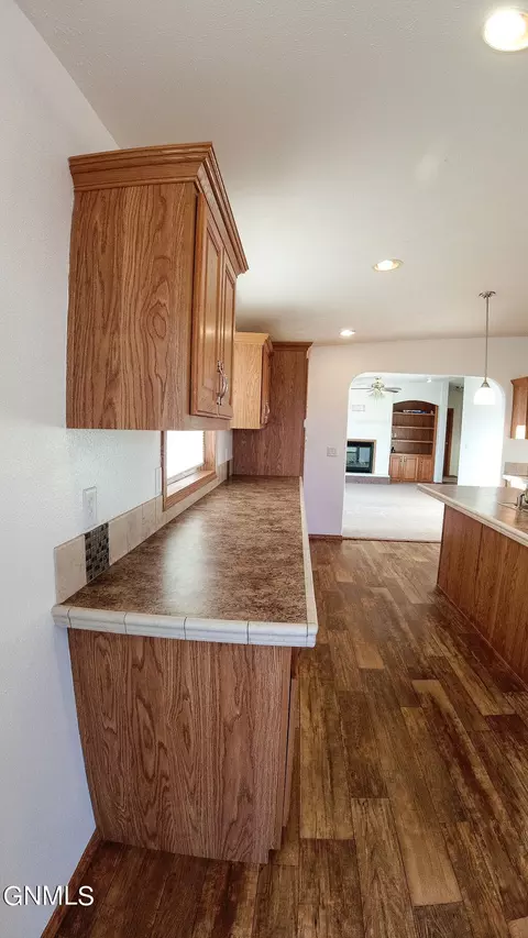 14270 Painted Woods Dr, Williston, ND 58801 photo 28