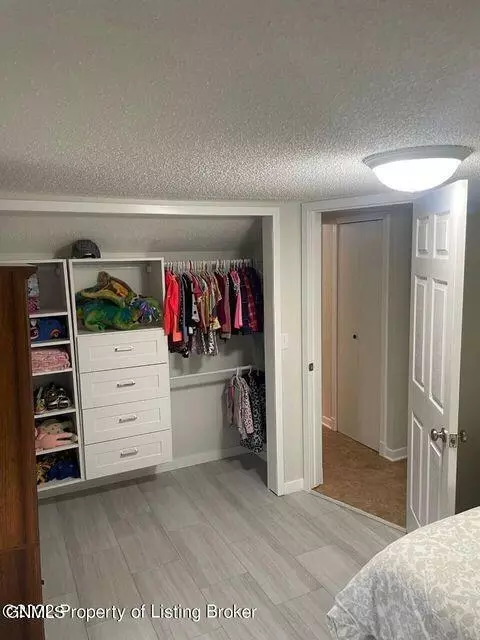 310 3rd Ave SE, Bowman, ND 58623 photo 13