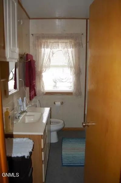 12639 County Road 351, Sidney, MT 59270 photo 10