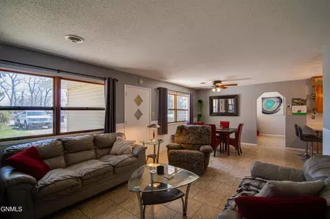 7050 Burnt Creek Loop, Bismarck, ND 58503 photo 9