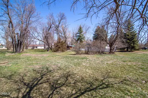 7050 Burnt Creek Loop, Bismarck, ND 58503 photo 50